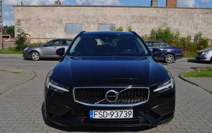 lubuskie Volvo V60 cena 99900 przebieg: 105000, rok produkcji 2019 z Drezdenko